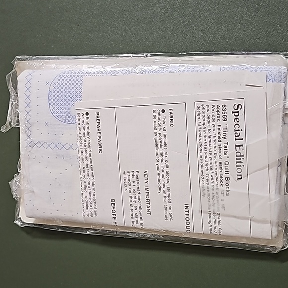 Bucilla Stamped Quilt Top Blocks Tiny Tails 63569 - Picture 2 of 2